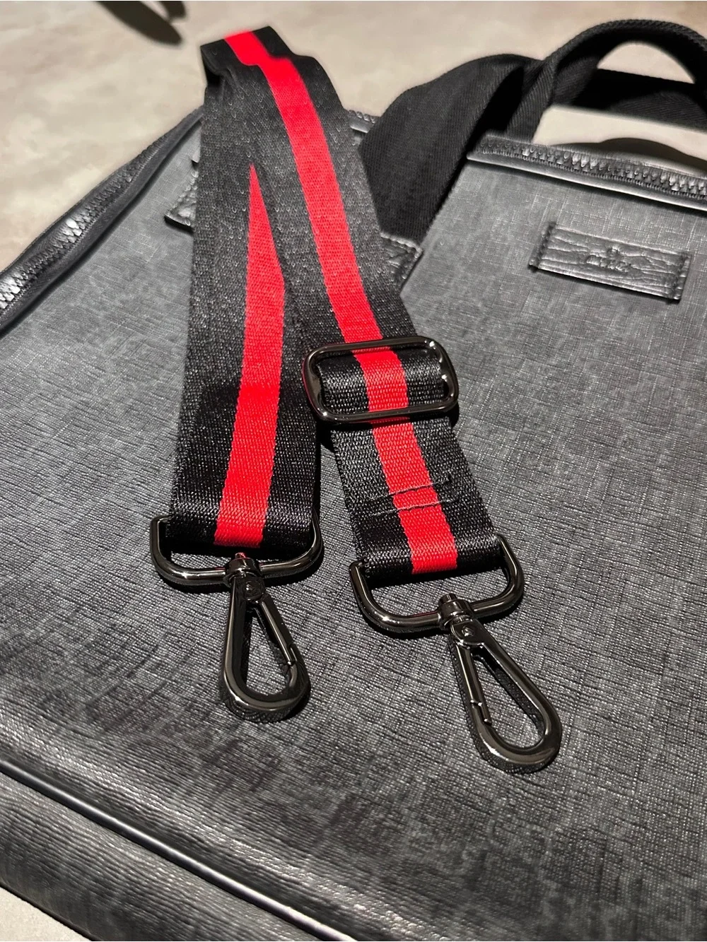 Gucci GG Supreme Laptop Case